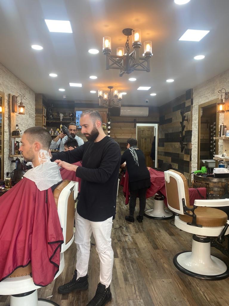Advanced Blending Techniques for Seamless Fade Haircut Transitions